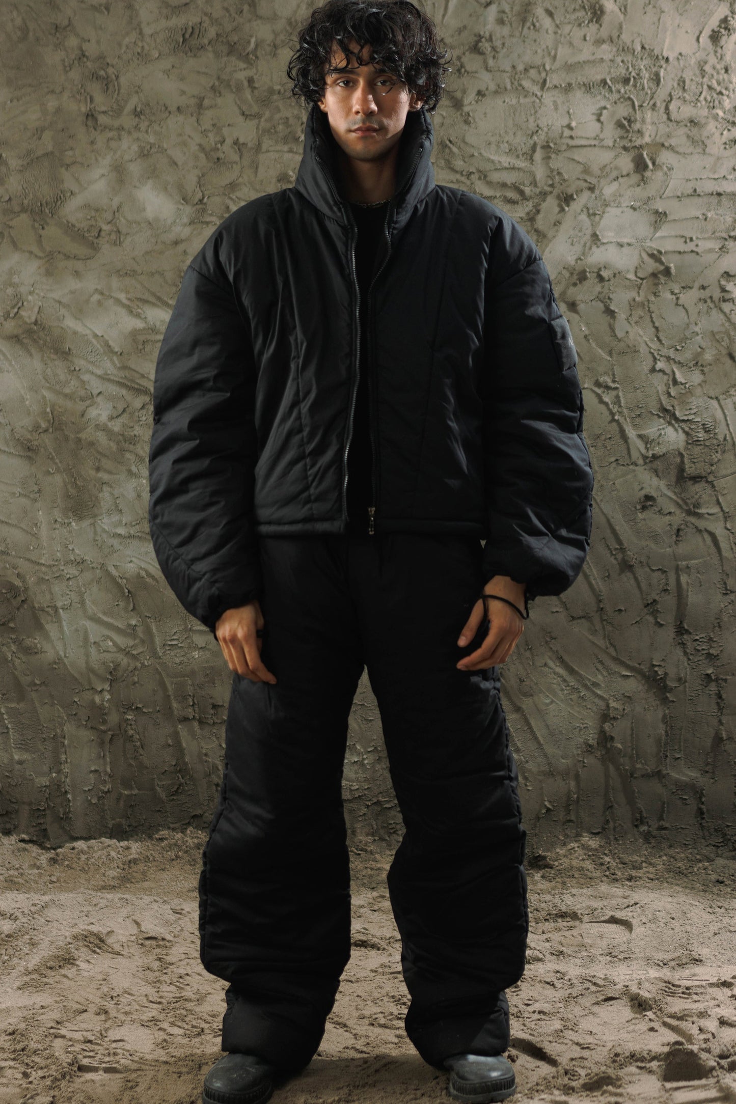 Black Bomber (Face zip up)